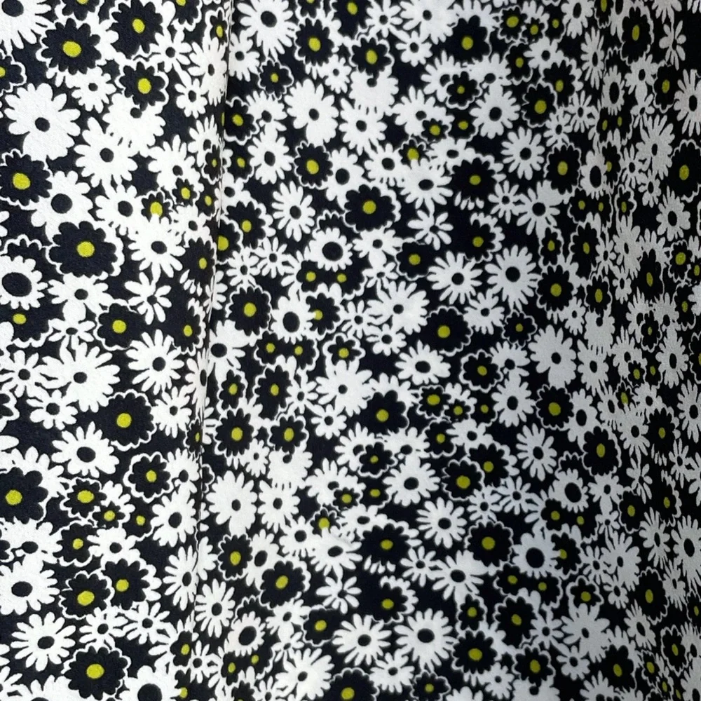 LEVI’S NWT Black White & Yellow Ditsy Floral Printed Button Down 90s Midi Dress - Picture 7 of 11